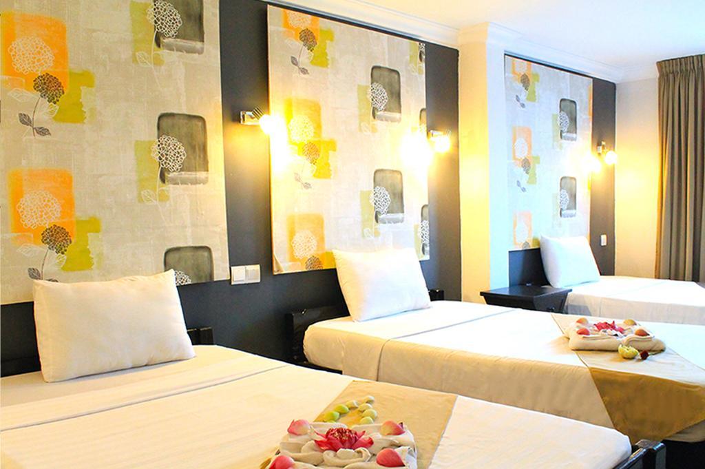 Angkor International Hotel Phnom Penh Exterior photo