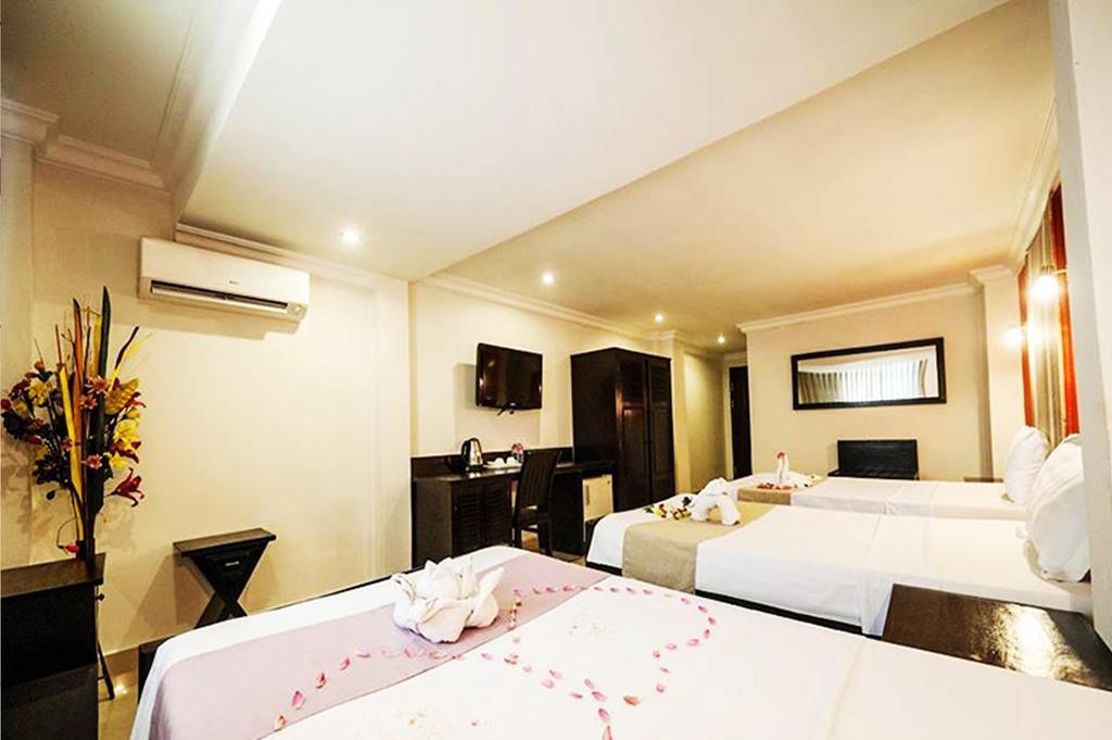 Angkor International Hotel Phnom Penh Exterior photo